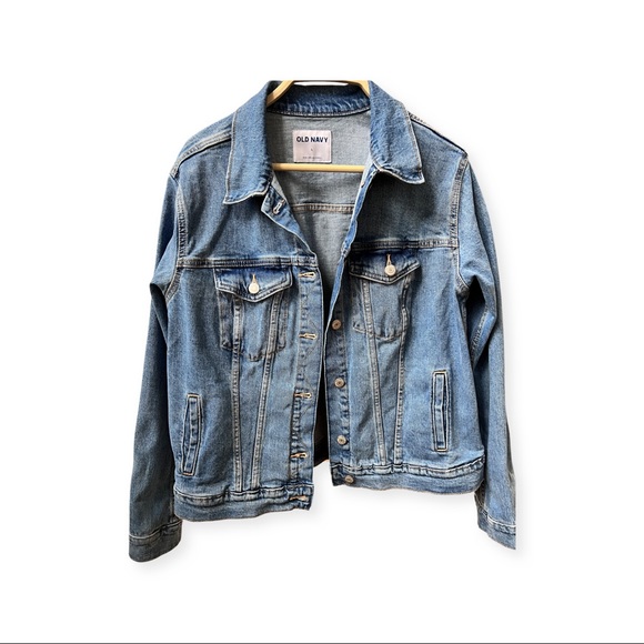 Old Navy Jackets & Blazers - Old Navy Women’s Medium Wash Classic Denim Jean Jacket NWOT